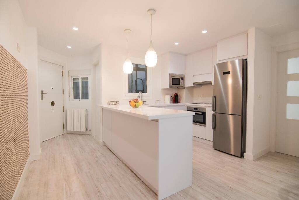 Amplio Y Moderno Apartamento En El Centro Granada Ngoại thất bức ảnh